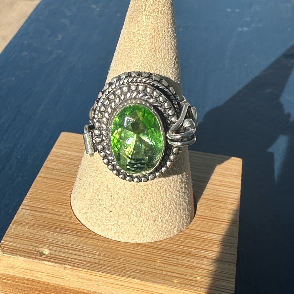Poison Ring Green Crystal Size 10 - Picture 3 of 8